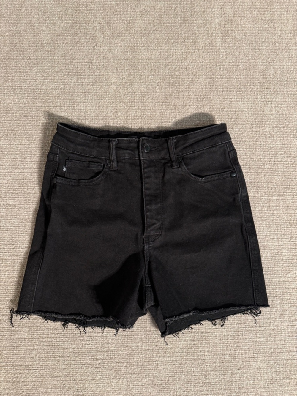 Judy Blue Women’s Black Denim Fray Hem Shorts Stretch Mid Rise - Size Medium